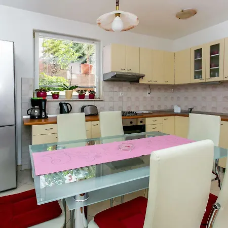 Nostra - Tgr332 Apartment *