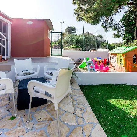Nostra - Tgr332 Apartman *